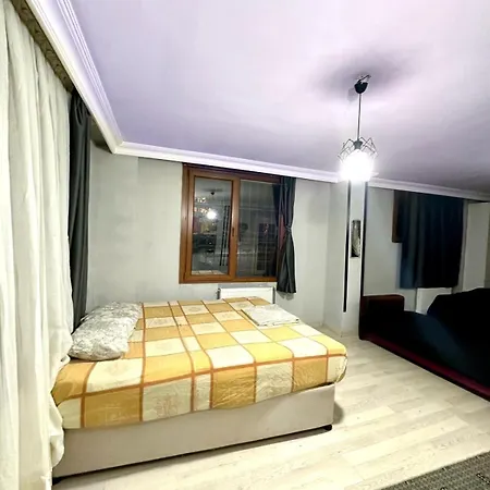 Life Hotel& Breakfast