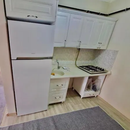 Apartmanhotel Life Hotel& Breakfast 4*