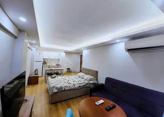 Life Hotel& Breakfast Стамбул